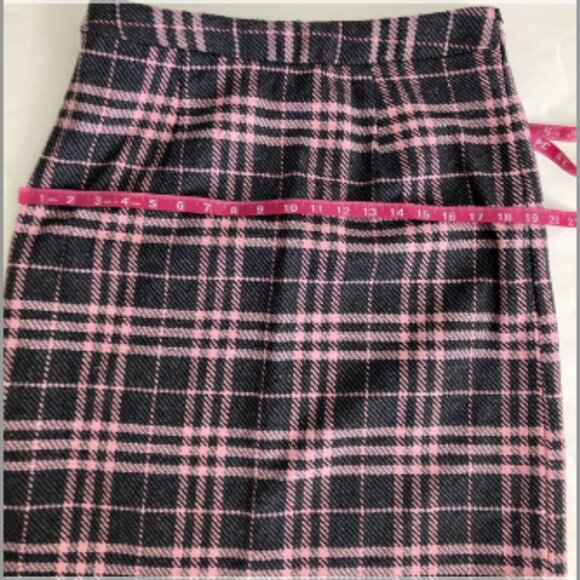 Pink Plaid Skirt 8 - Picture 8 of 12